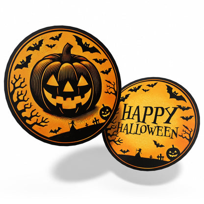 Gruselige Halloween Bierdeckel 30er Set – Kürbis-Motiv & Happy Halloween, 10,7 cm Durchmesser auf einem Tisch.