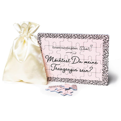 Rosa-Leopardenlook Puzzle mit Geschenkbeutel für Trauzeugin-Antrag, 24 Teile, liebevolles Design.